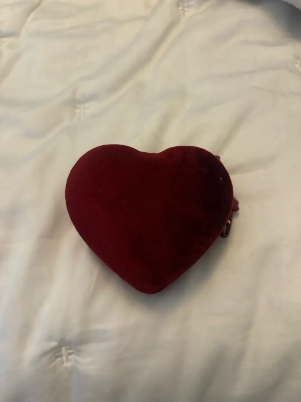 Heart-Shaped Jewelry Case - Burgundy